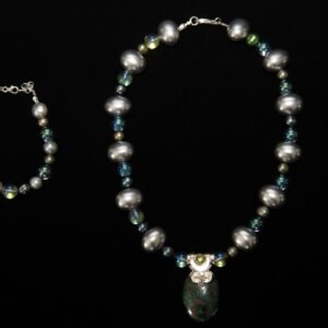 Elegant silver and beaded jewelry set with Pearl necklace, bracelet, and earrings – Perles Custom Jewelry NYC